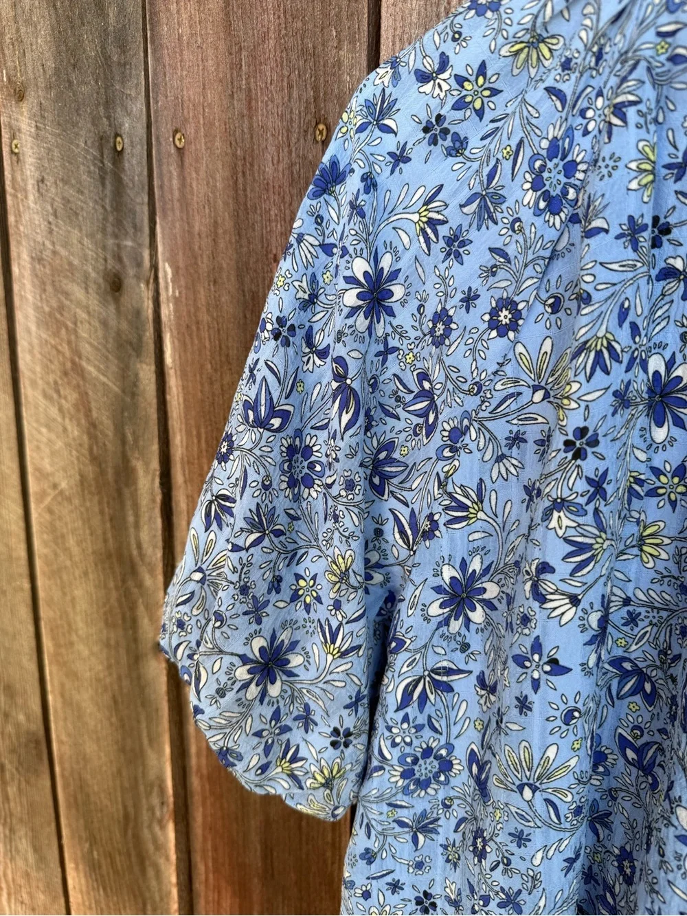 Loft Smocked Neck Blue Floral Puff-Sleeve Top Size Medium